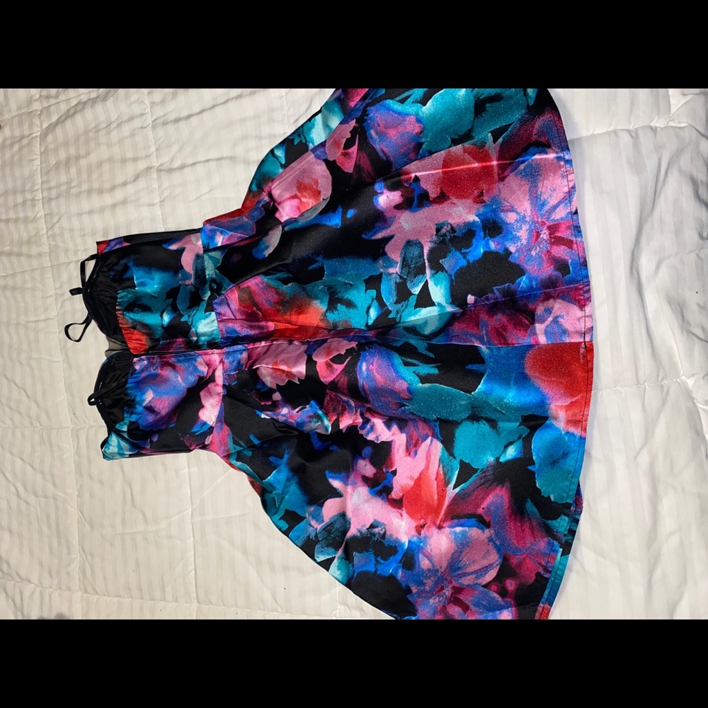 No Sleeve Dress